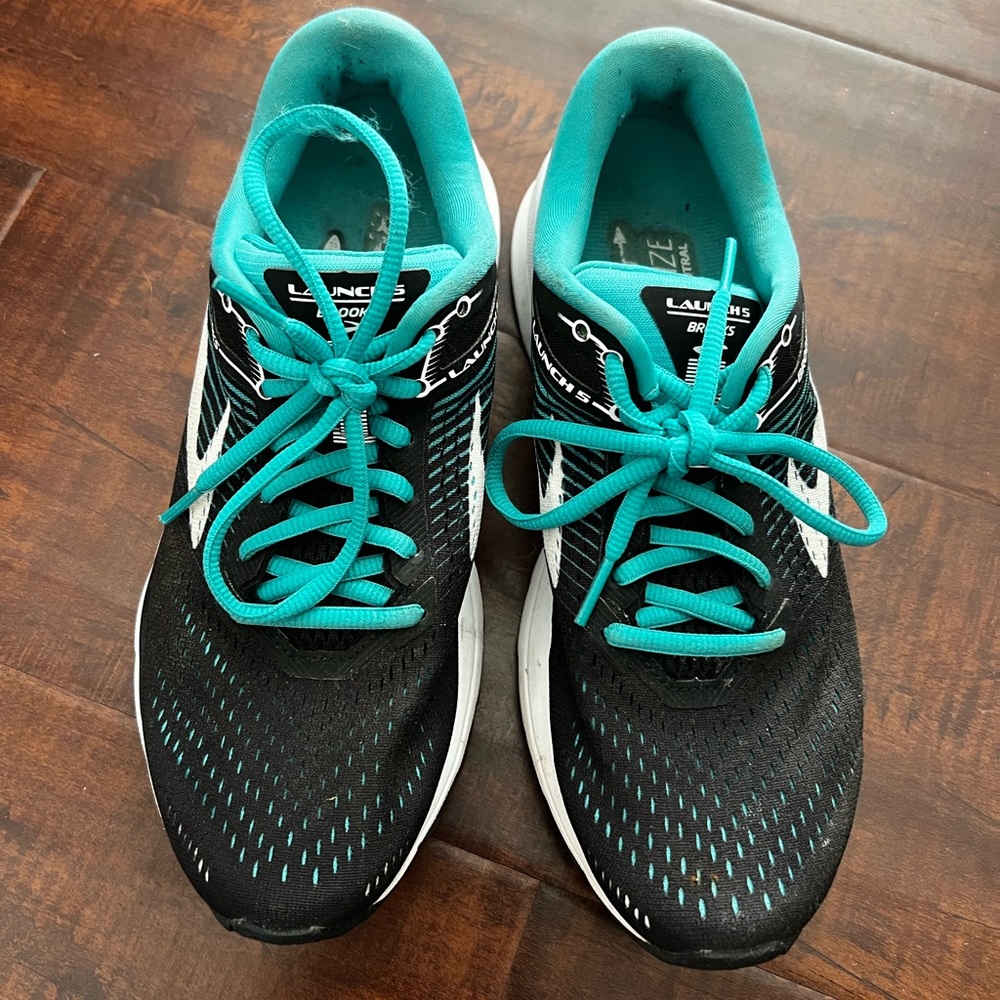 Running shoes Launch 5 Brooks